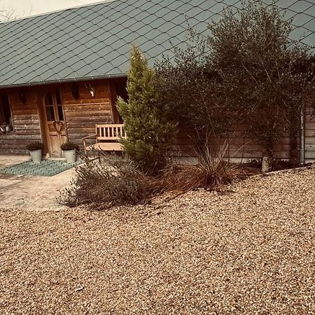 Cottage Normand Avec Sa Grande Piscine Chauffee Toute L Annee Sur Parc Arbore Et Clos En Plein Coeur De La Campagne Adapte Aux Kids Et Dog Friendly Saint-Antonin-de-Sommaire Ngoại thất bức ảnh